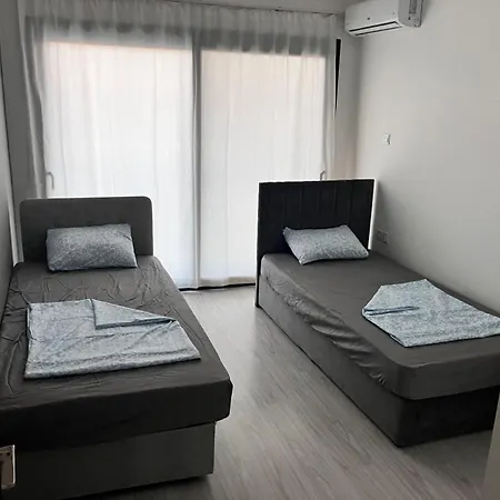 Caesar Socrates Apartment Appartement *